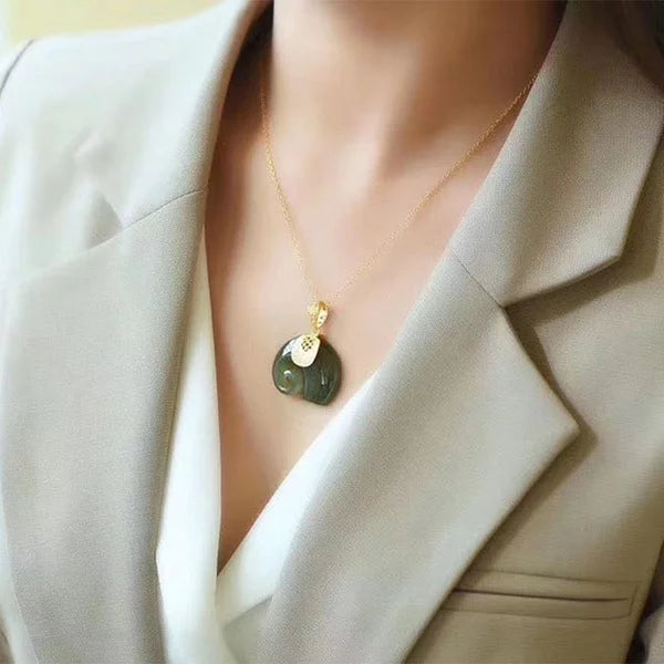 Stone Hetian Jade Elephant Pendant 18K Gold Plated Chain Necklace